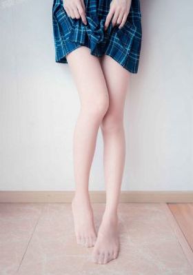 校园女孩
