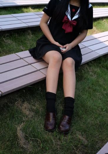 偷窥女厕视频在线播放