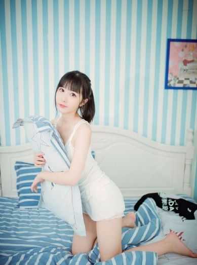 《吊带袜天使》