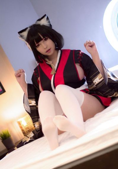 年轻的女教师2在线观看