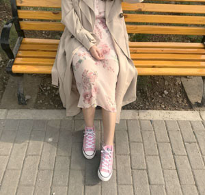 黑色的皮肤上哭泣的女人在线观看