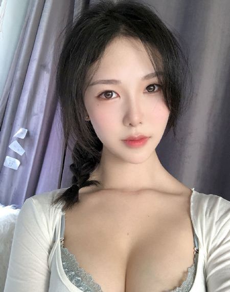 君子好逑李采潭