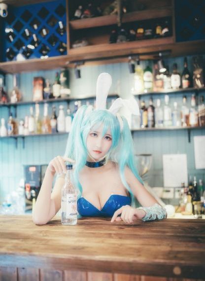 年轻的阿姨2