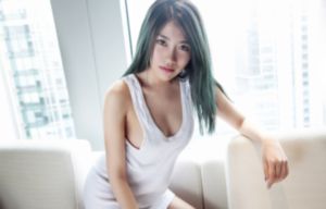 只摸1分钟也可以哦动漫