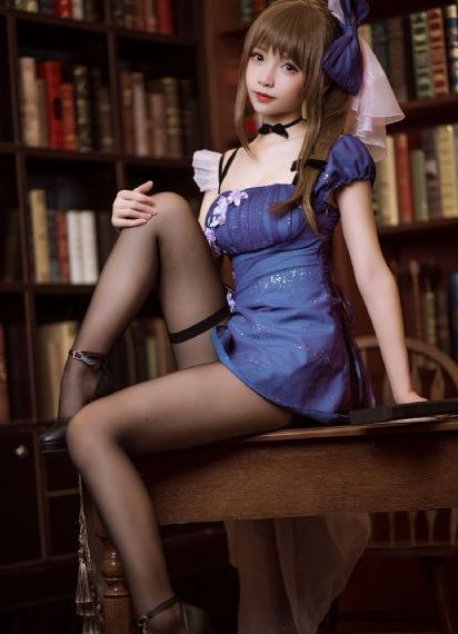 年轻的女学生8