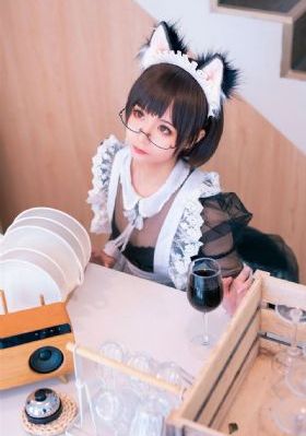 年轻的小姨子hd