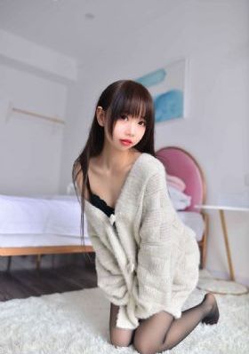 校花喂我奶乳脱她小内内动漫
