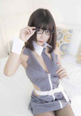 迷人的保姆在线观看